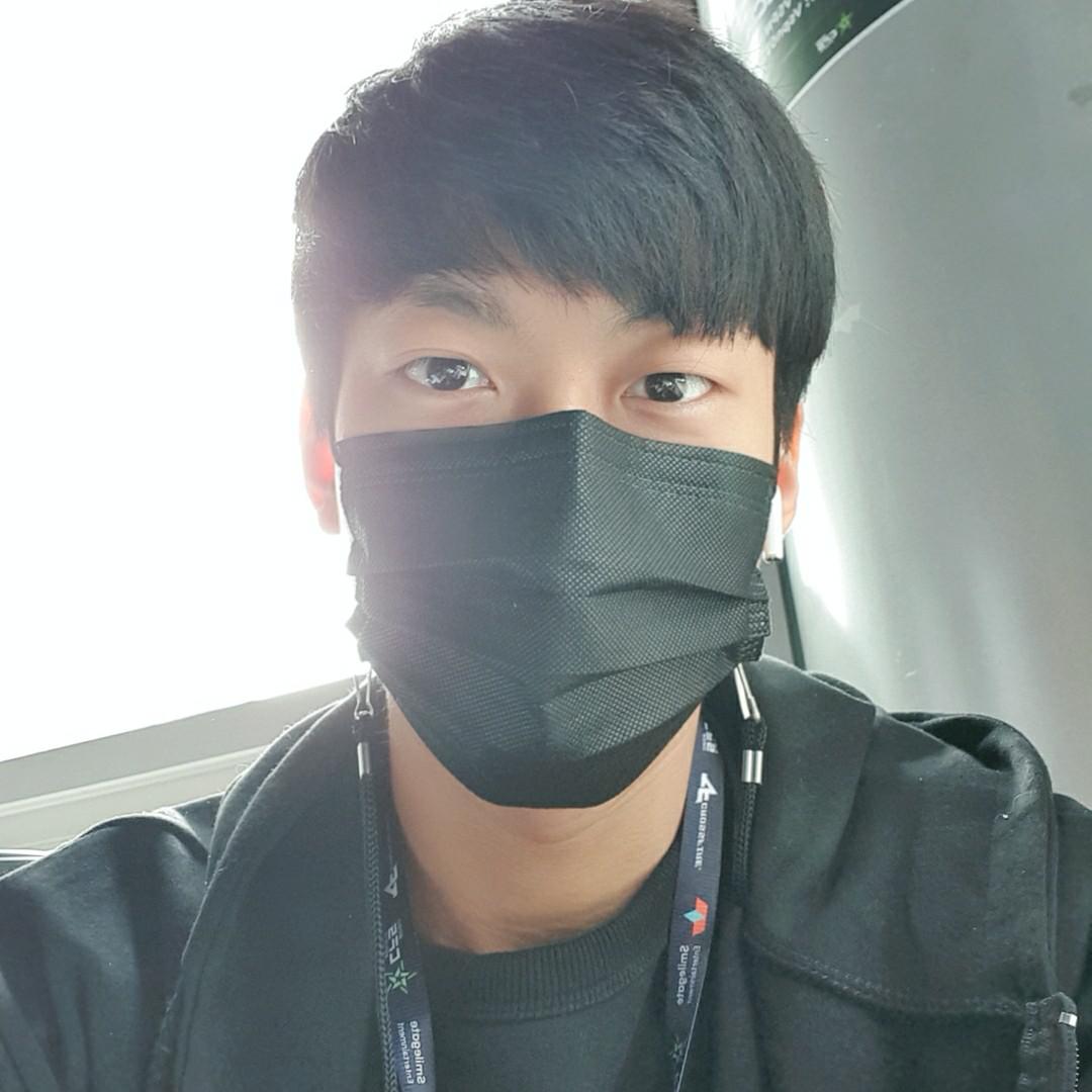 데비츠로 프로필