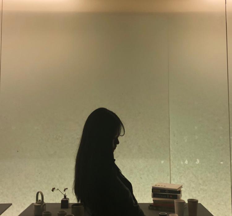 q9223 프로필