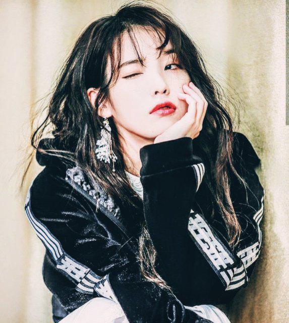 LV. 프로필