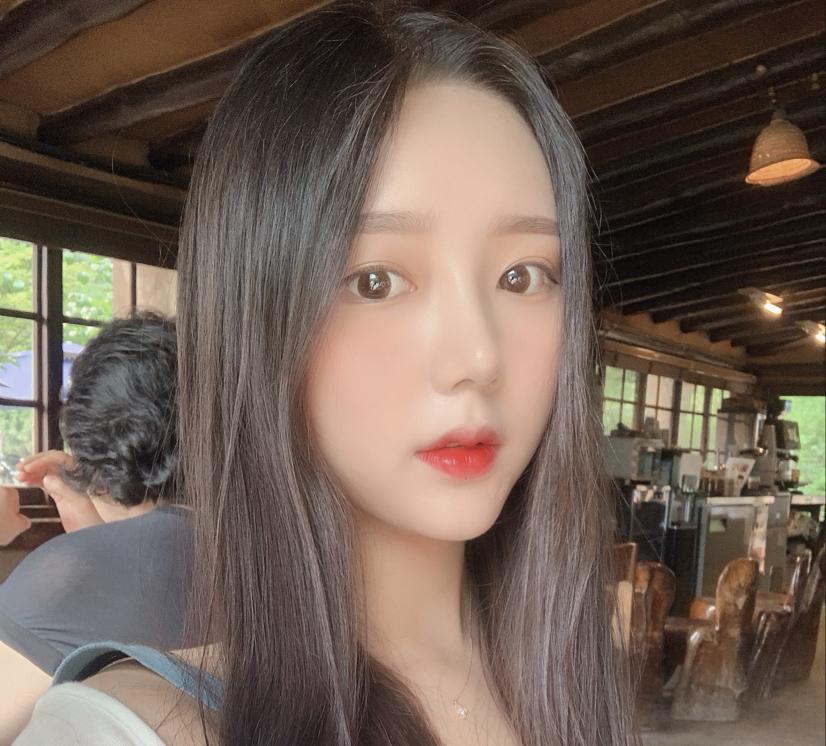 율둥둥 프로필