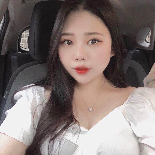 yoooi727 프로필
