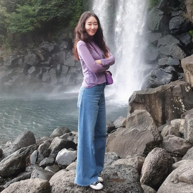 럽아몬드 프로필