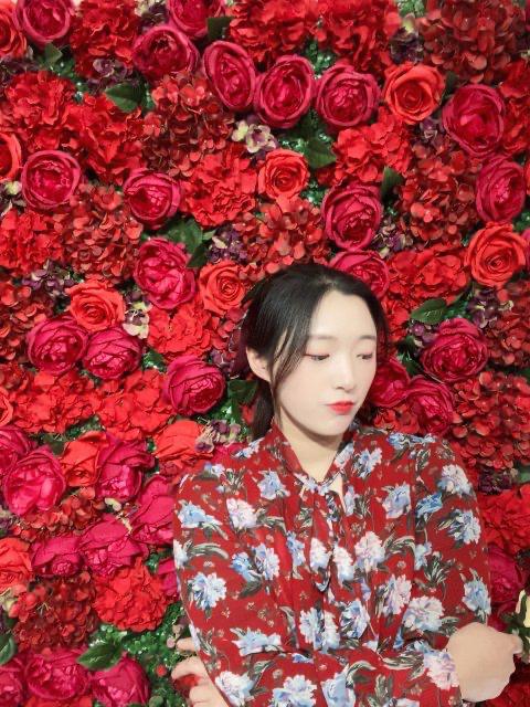 찌늬얌 프로필