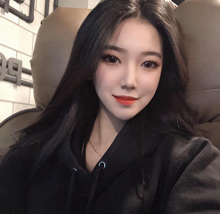 응융융 프로필