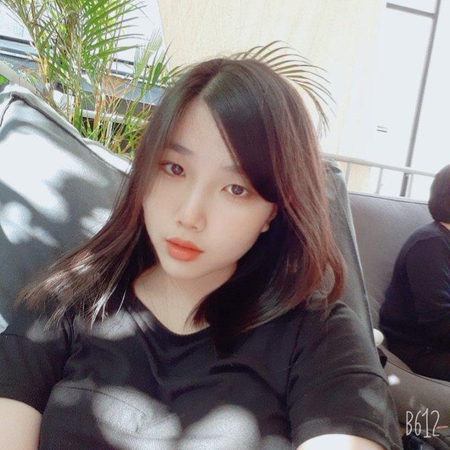 큶잚 프로필