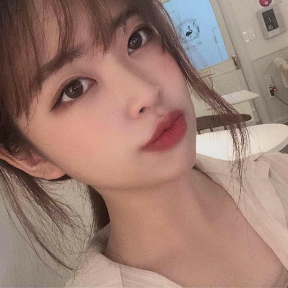 _유_나_ 프로필