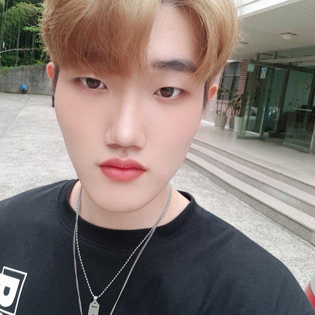 메이드리 프로필