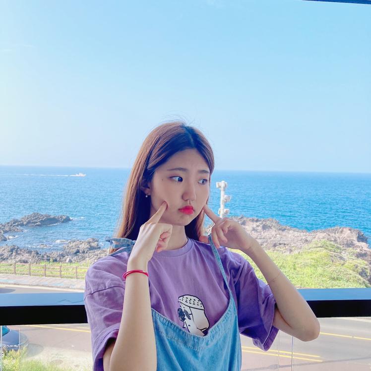 푸우스타 프로필