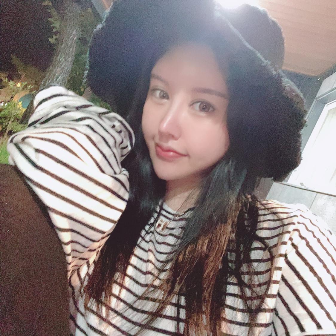아지뜌 프로필
