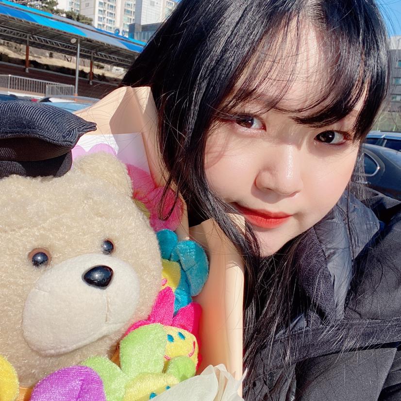 김윤ㅇ 프로필