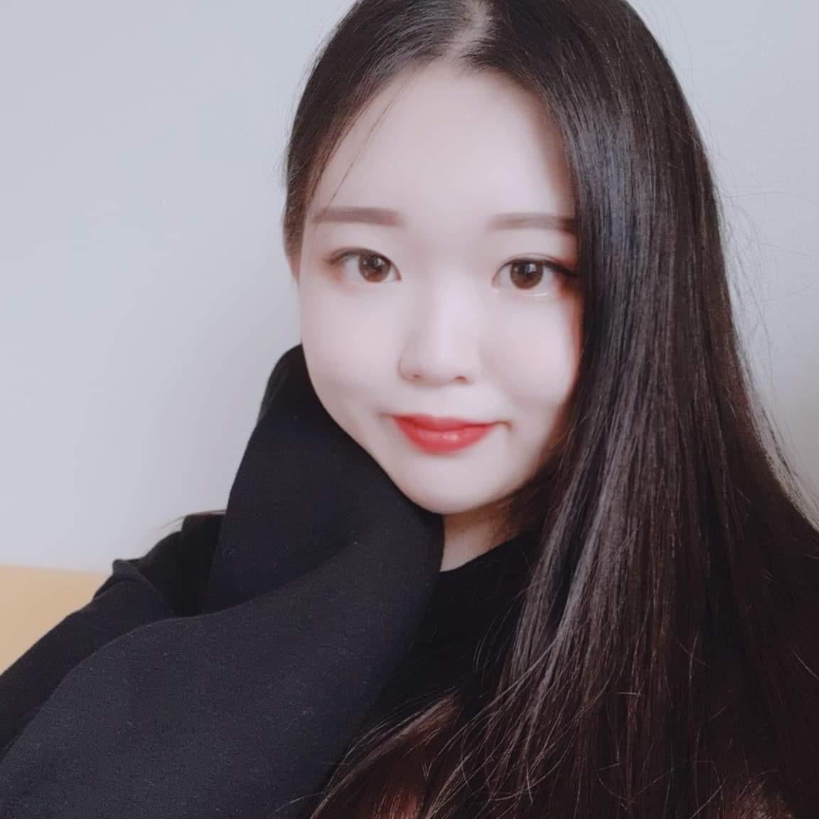 웜톤블러셔 프로필