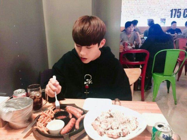 왜구데 프로필