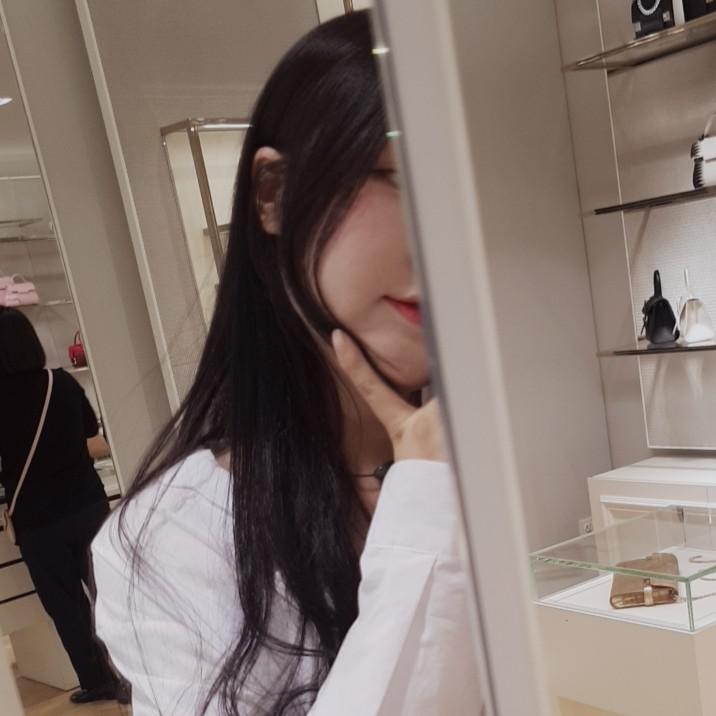 charmsaero 프로필