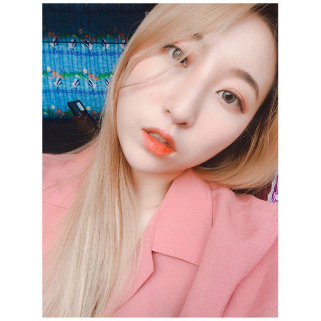 윤여름 프로필