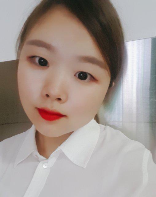 챌리나 프로필