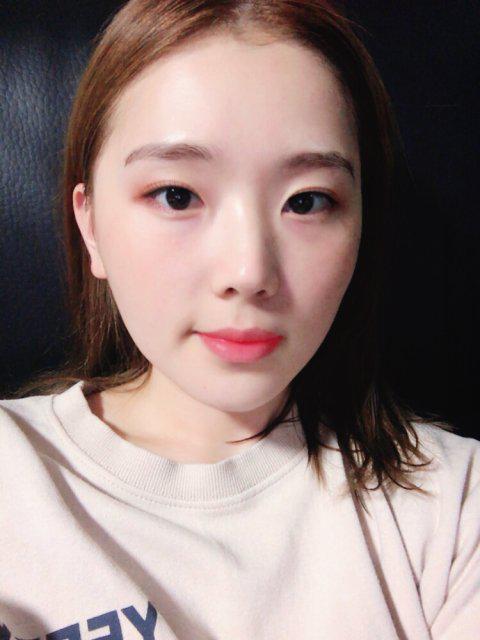 꼼낭 프로필