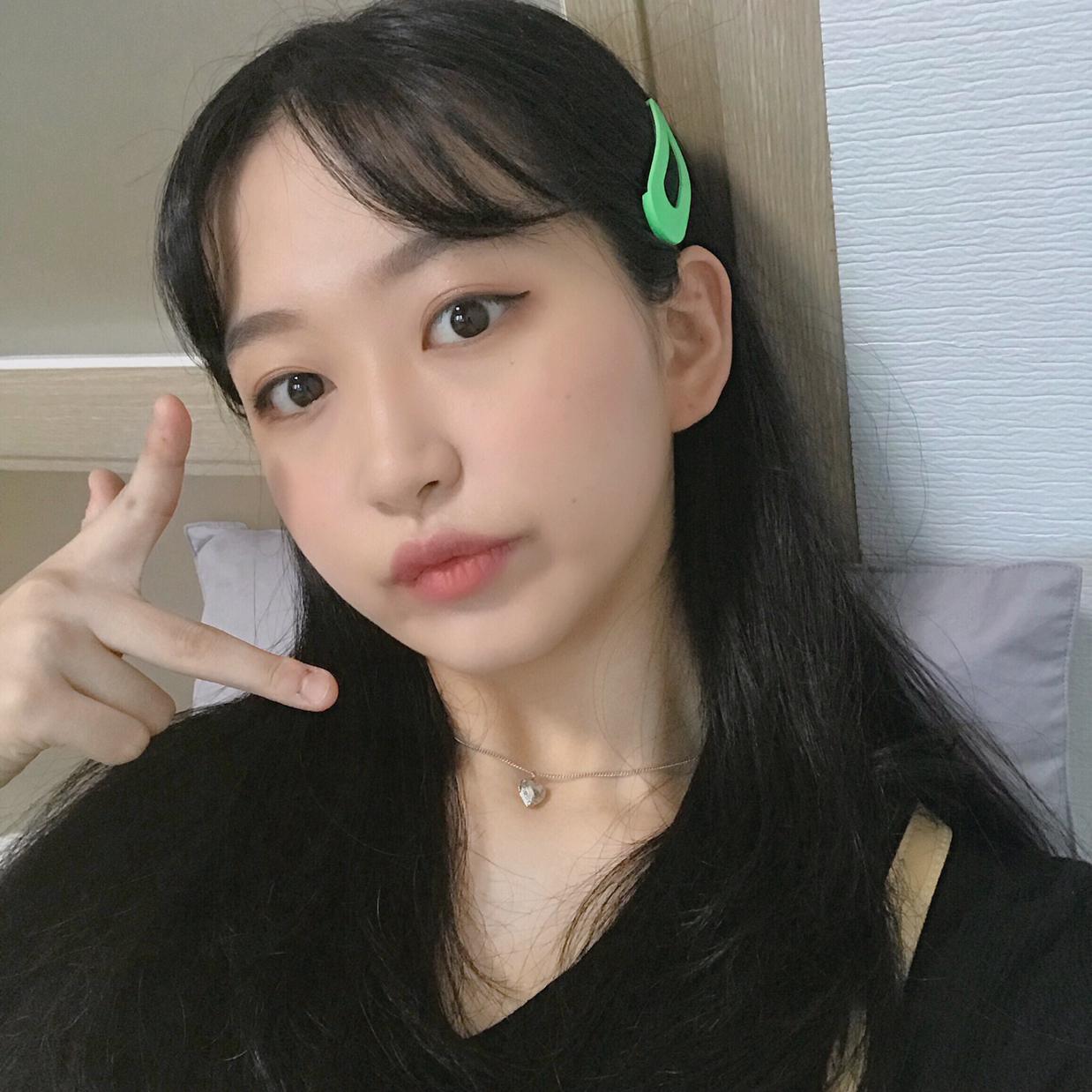 아콩이는대학생 프로필