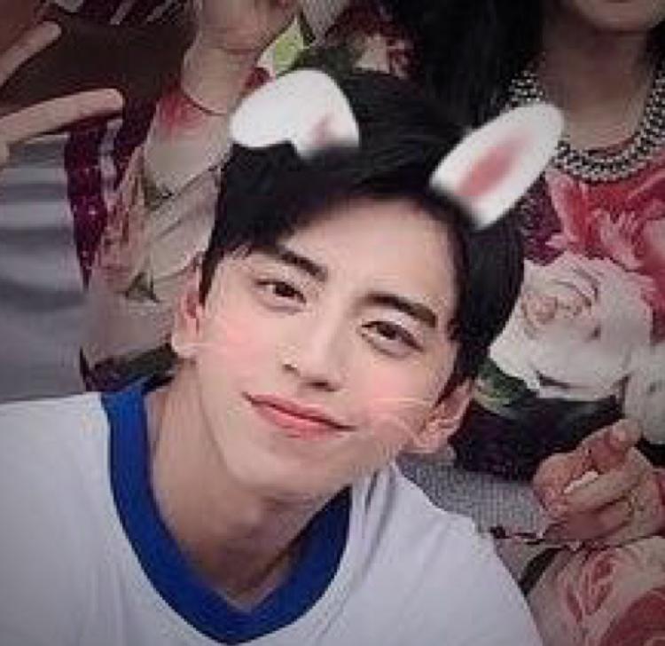 진형쓰조아 프로필
