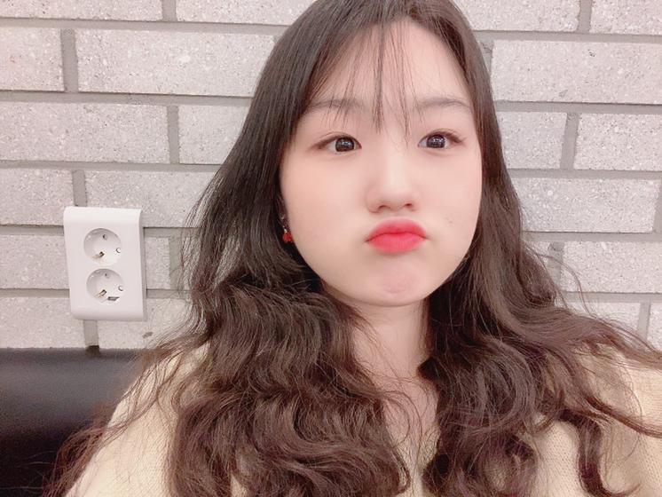 혀닣 프로필