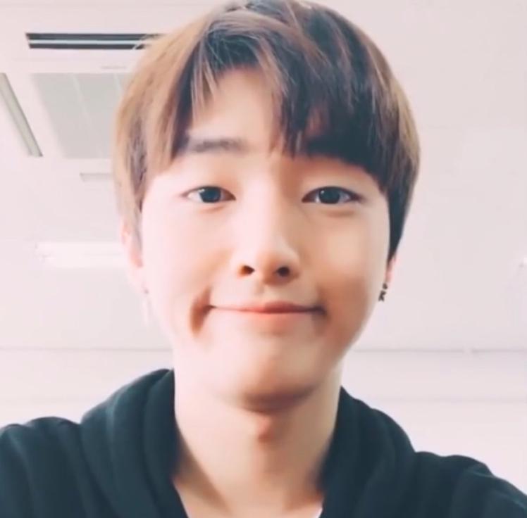 지성러버 프로필