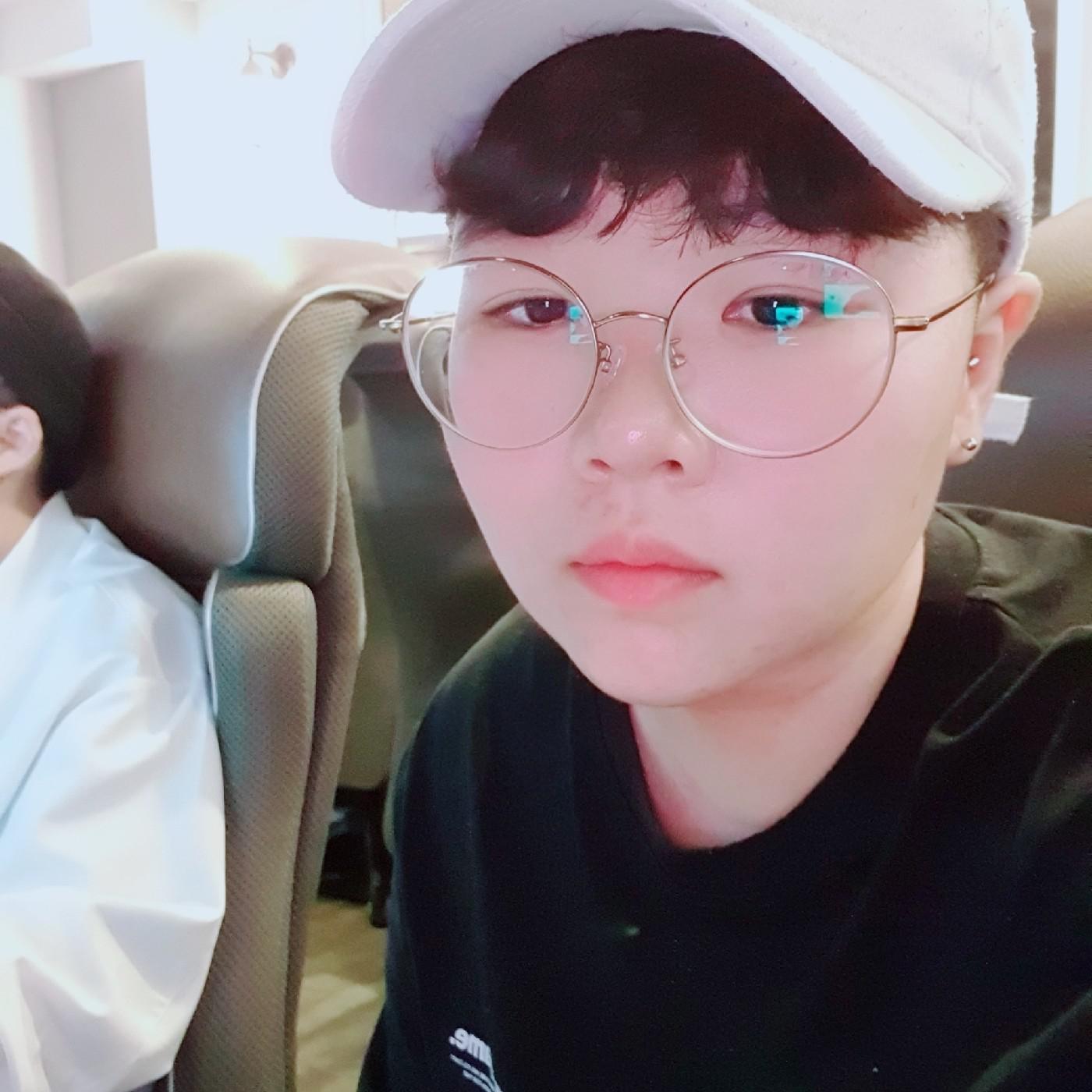 나님이다 프로필