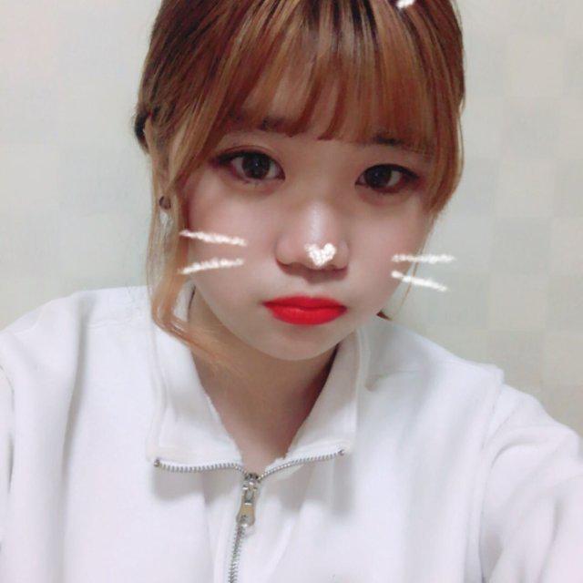 뉘에 프로필