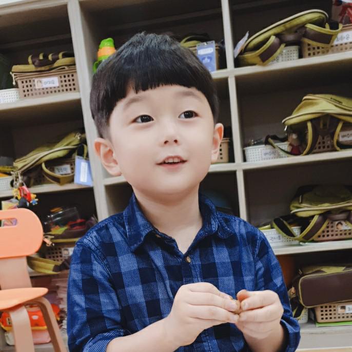 궁디팡팡호야 프로필