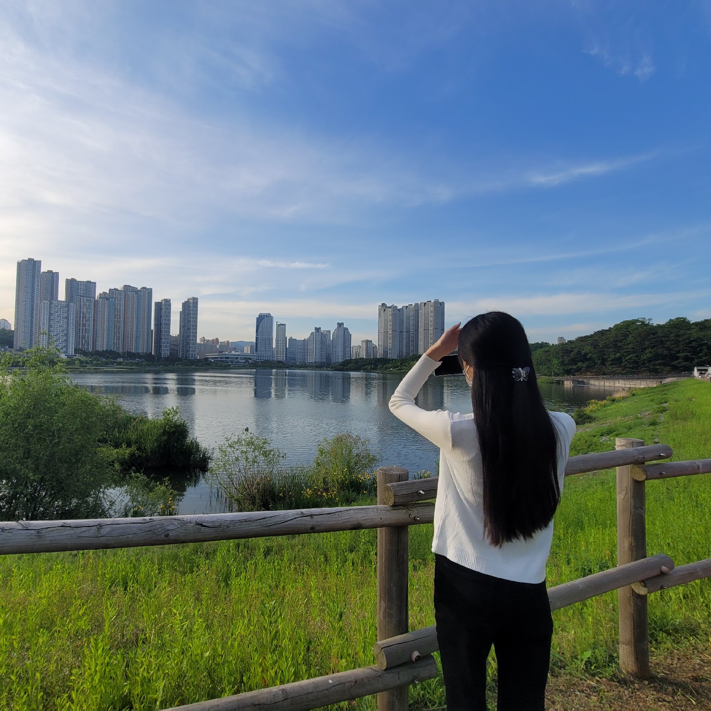윤리즈 프로필