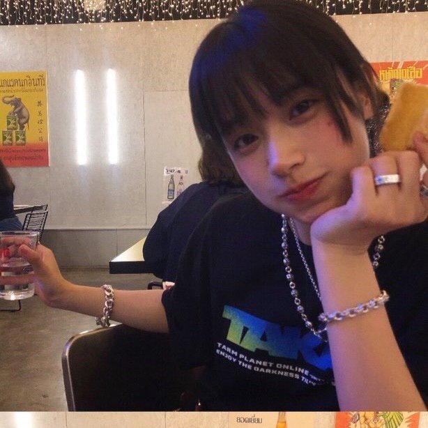 ekdlslek 프로필