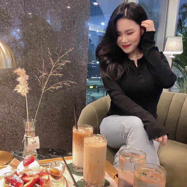 지니스리뷰 프로필