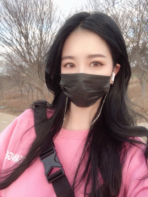챙이넹 프로필