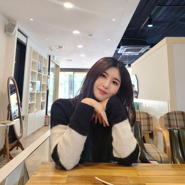 yunayez 프로필