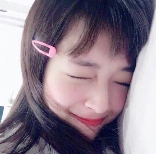글로리#R3Ozdl 프로필