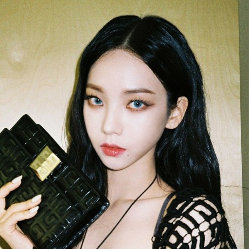 글로리#dak0SA 프로필