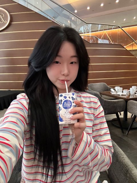 현.쥬 프로필