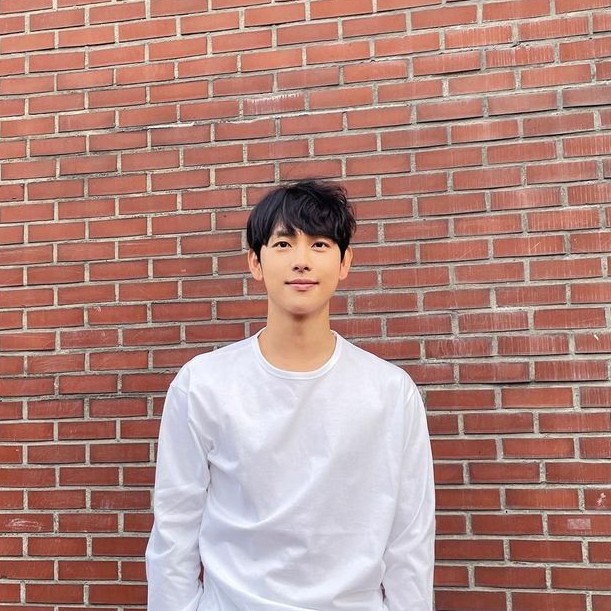 샨그래 프로필