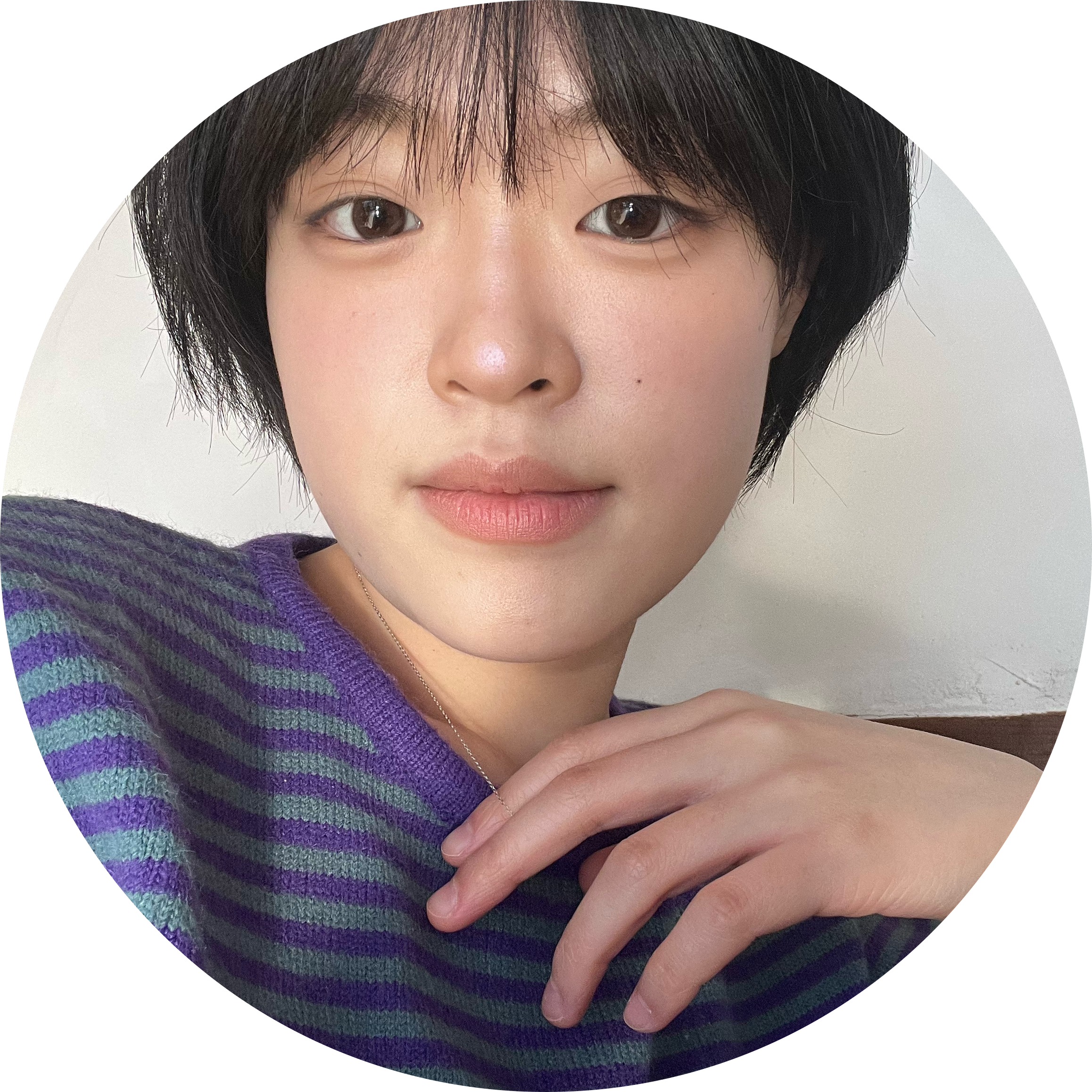 분홍사과한입 프로필