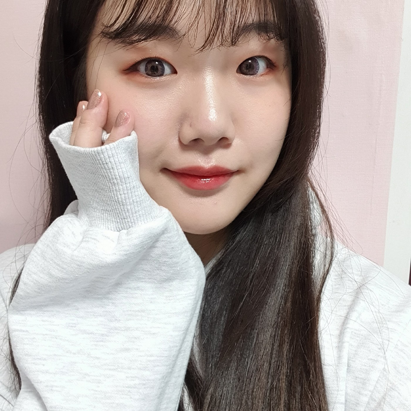 먹아라 프로필