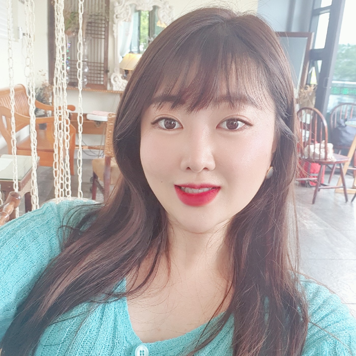 다다담 프로필