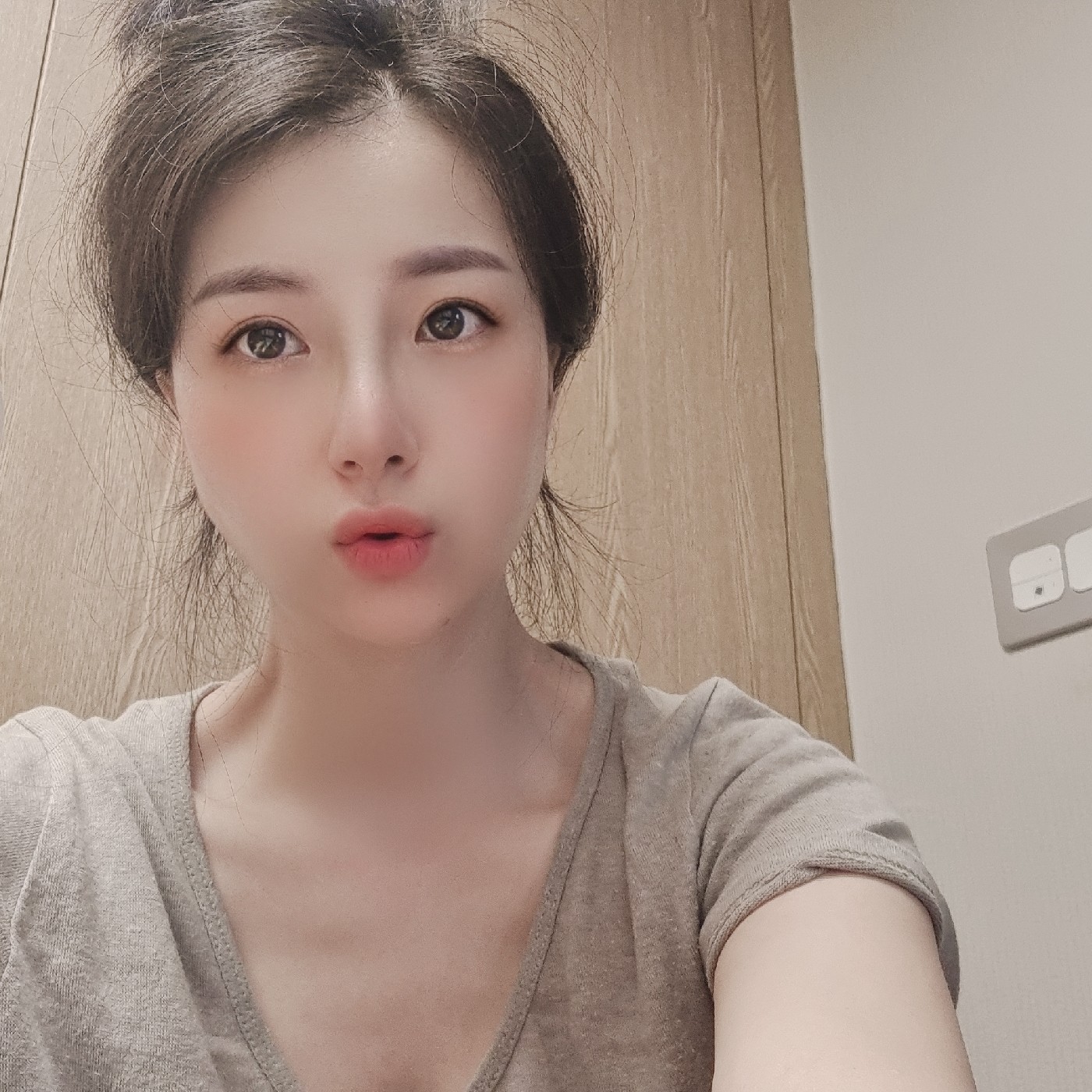 1983.12.25 프로필