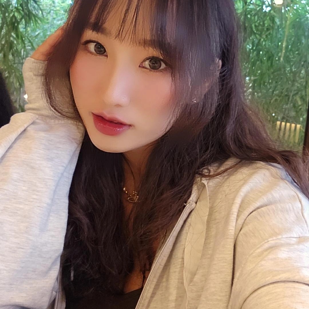우주목걸이 프로필