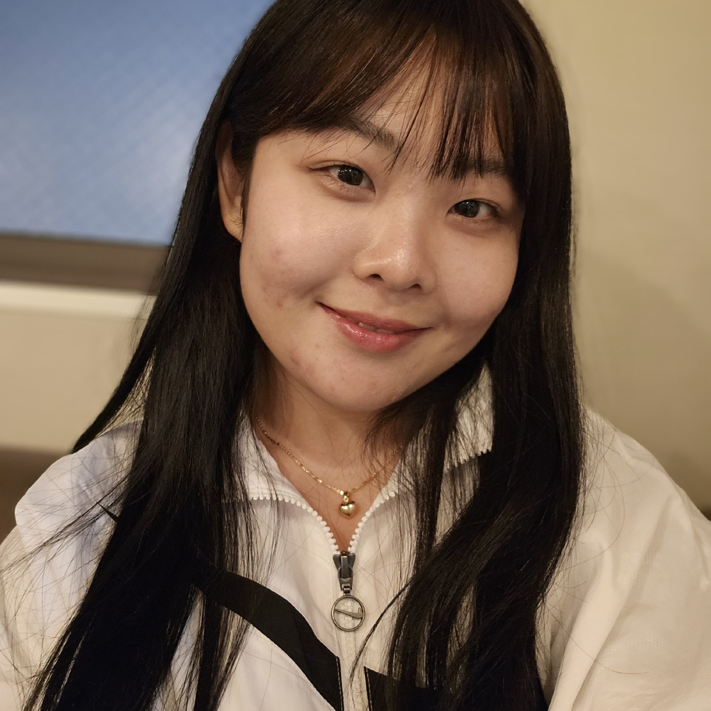 뉴닌 프로필