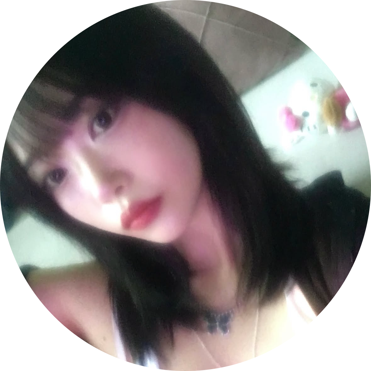 이유나비 프로필