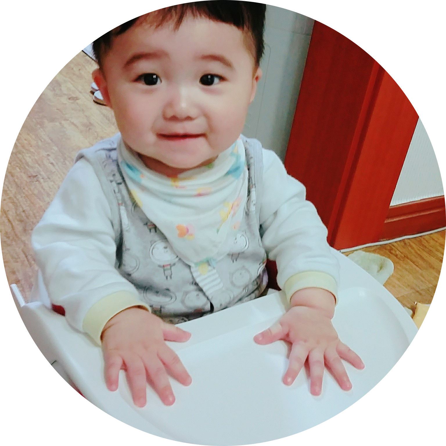 용굥잉 프로필