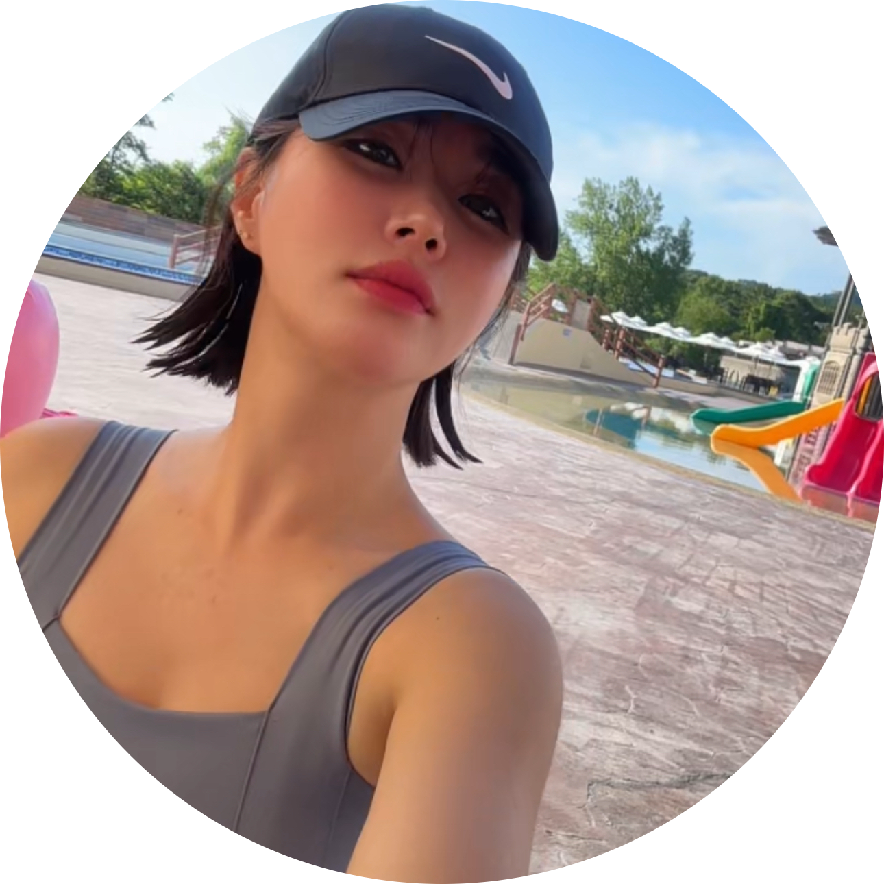 크리v 프로필