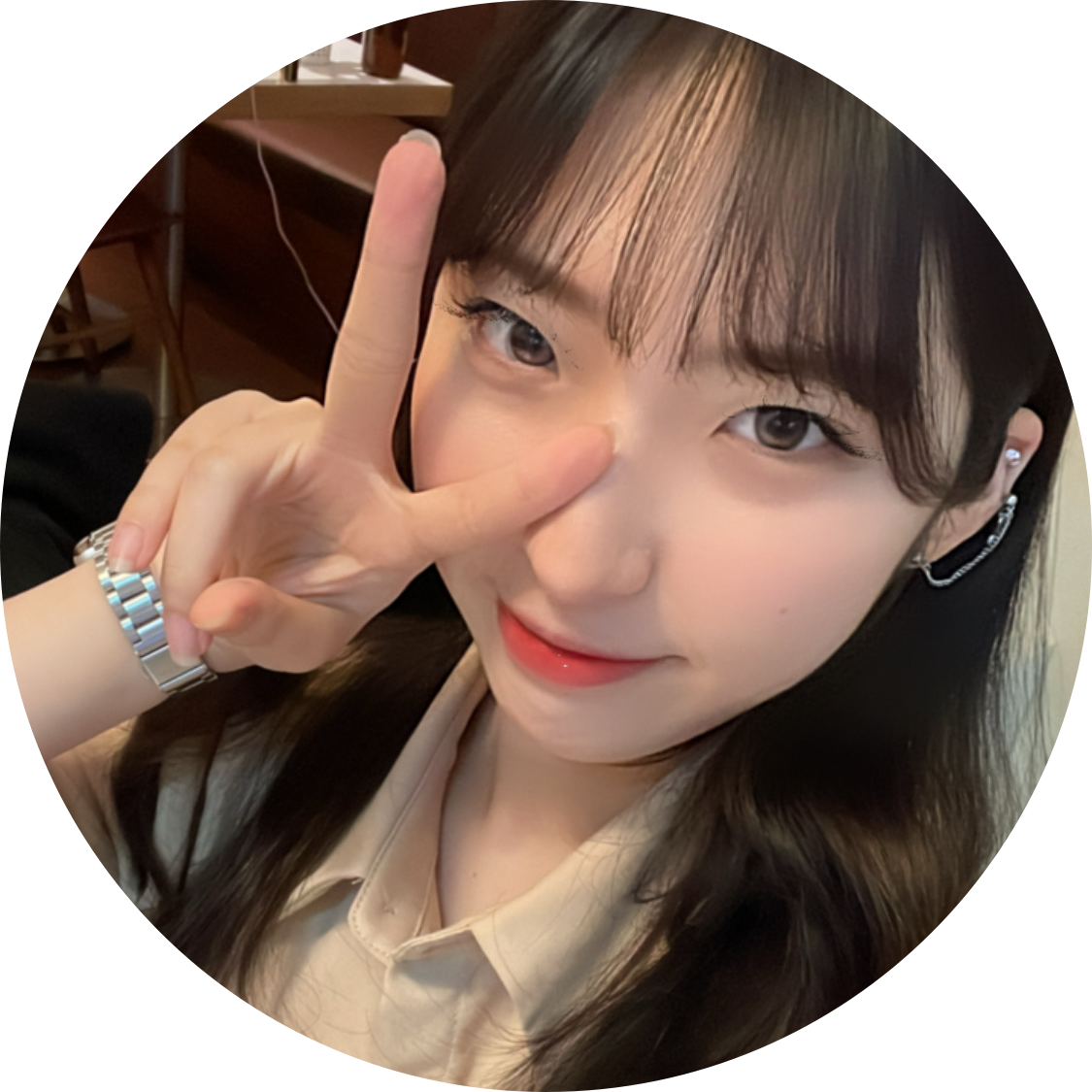 툥늅인 프로필