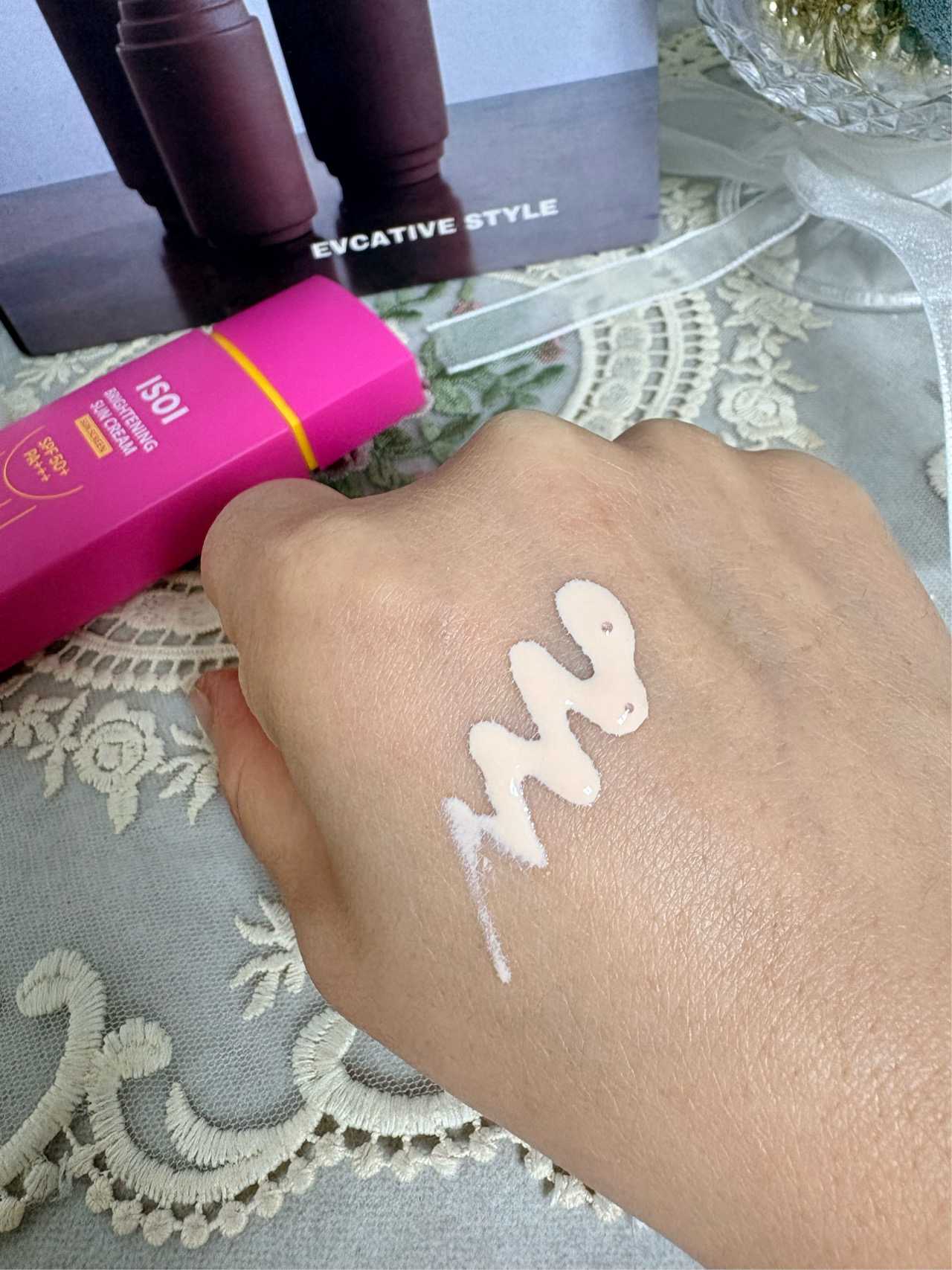 브라이트닝 선크림 [SPF50+/PA++] 이미지 3