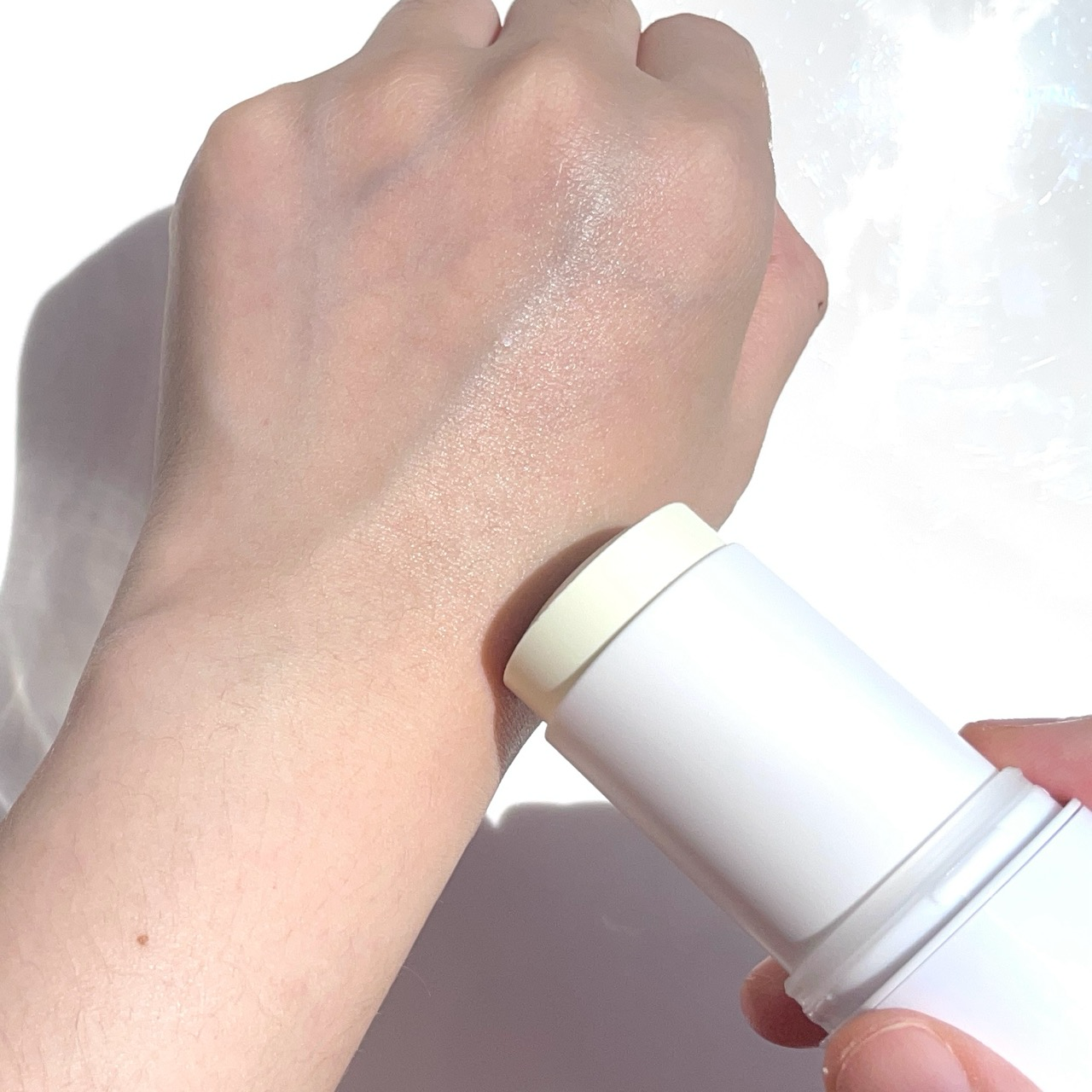 큐어 워터 스플래쉬 쿨링 선스틱 [SPF50+/PA++++] 이미지 1