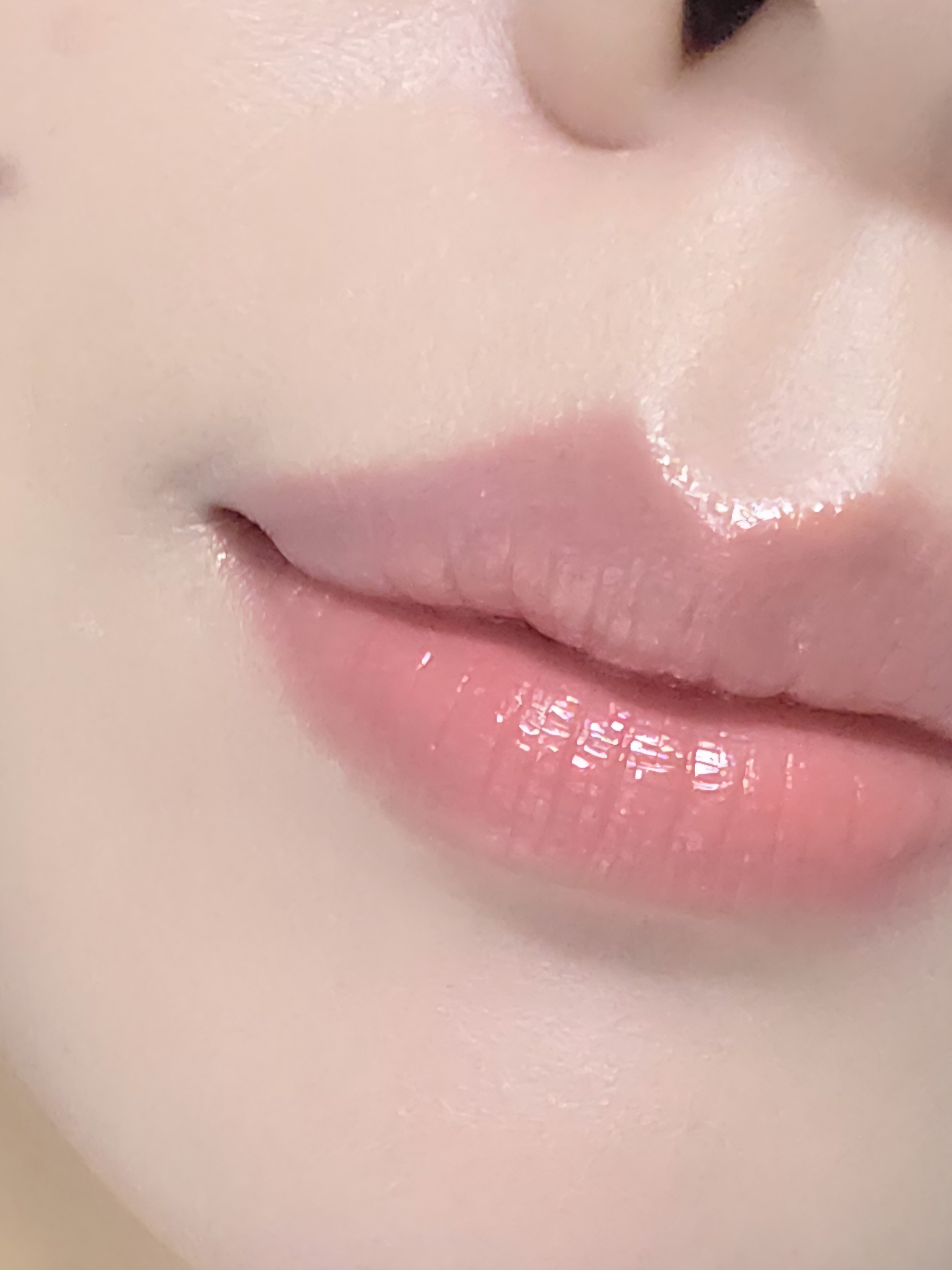 틸너스 썬릿 펄 립 글로우 이미지 2