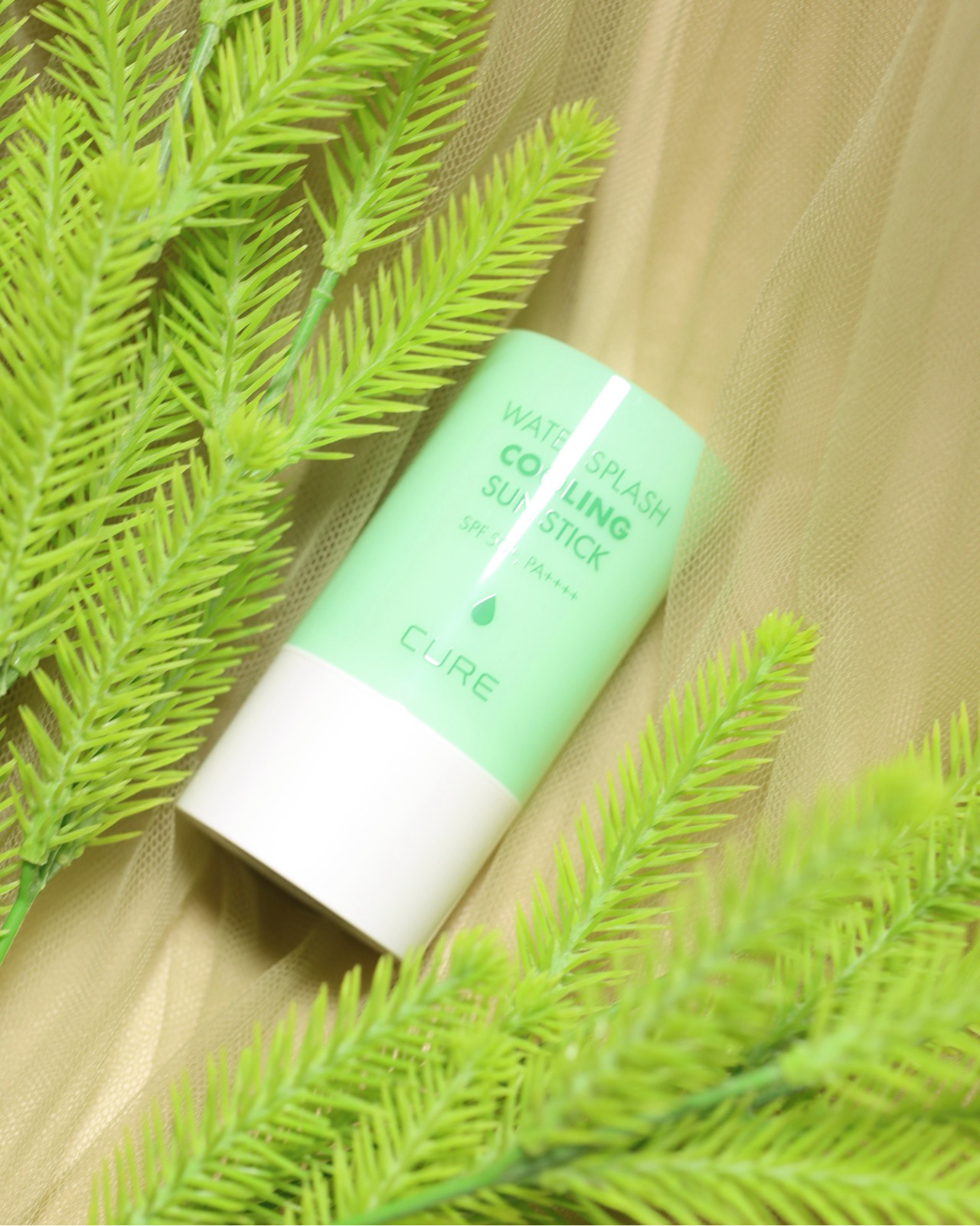 큐어 워터 스플래쉬 쿨링 선스틱 [SPF50+/PA++++] 이미지 2